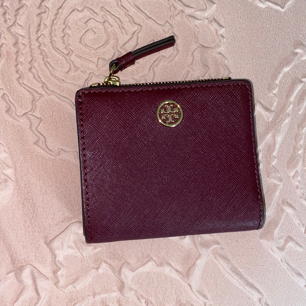 Tory Burch small burgundy wallet
